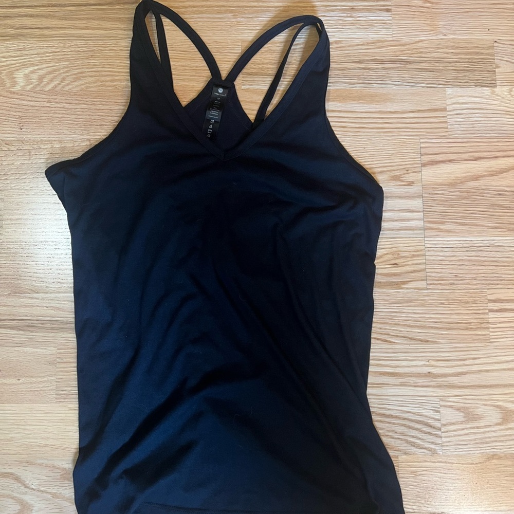 Yogalicious Black Strappy Racerback and Open  Tulip Back Tank Top Sz M